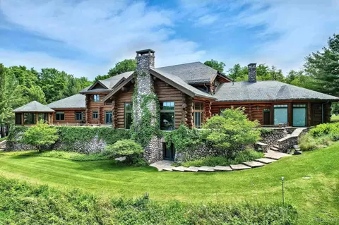 19210 W Mamie Lk, Watersmeet, MI 49969