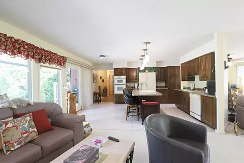 8141 N Elms, Flushing, MI 48433 photo 5
