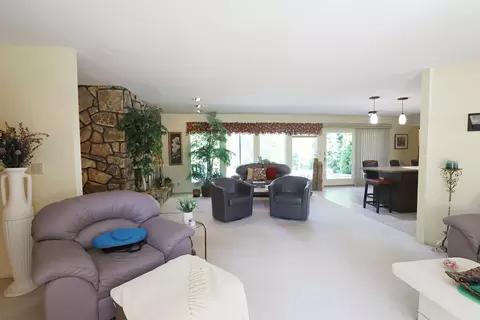 8141 N Elms, Flushing, MI 48433 photo 11