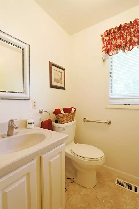 8141 N Elms, Flushing, MI 48433 photo 26