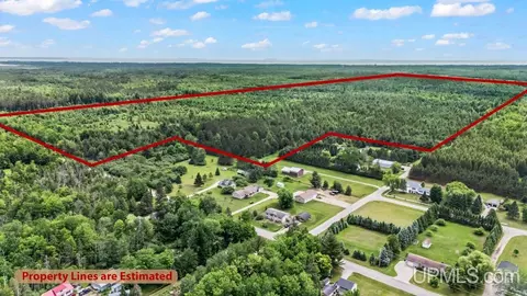 tbd 1375, Escanaba, MI 49829