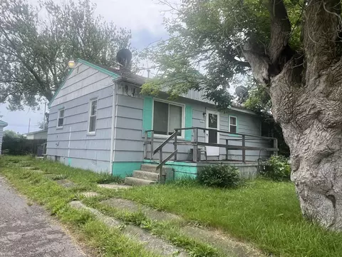 1297 W Kurtz, Flint, MI 48505