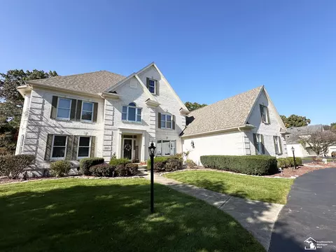 6947 Meadowview, Lambertville, MI 48144