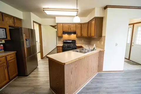 5546 Hickory, Flushing, MI 48433 photo 4