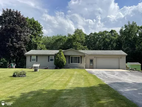 9436 Farrand, Otisville, MI 48463