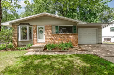 3012 Riggie, Midland, MI 48640