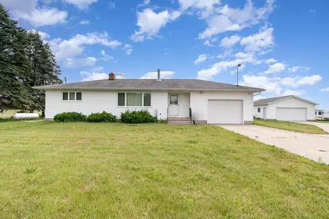 3136 N 7 Mile, Pinconning, MI 48650