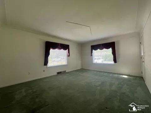 5521 Forest, Monroe, MI 48161 photo 8