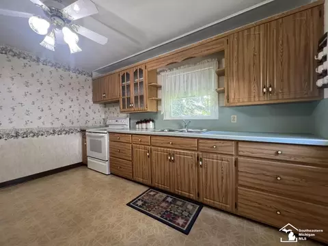 5521 Forest, Monroe, MI 48161 photo 5