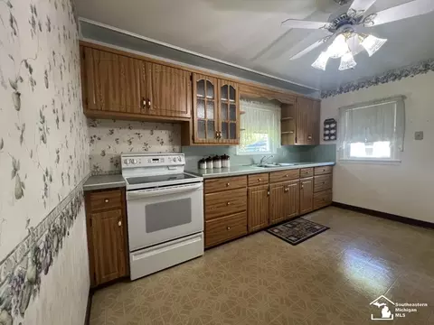 5521 Forest, Monroe, MI 48161 photo 6