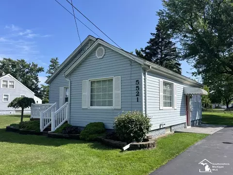 5521 Forest, Monroe, MI 48161 photo 3