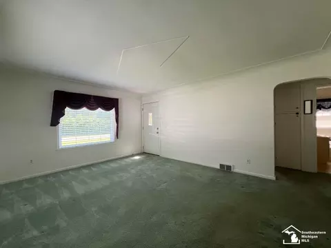 5521 Forest, Monroe, MI 48161 photo 9