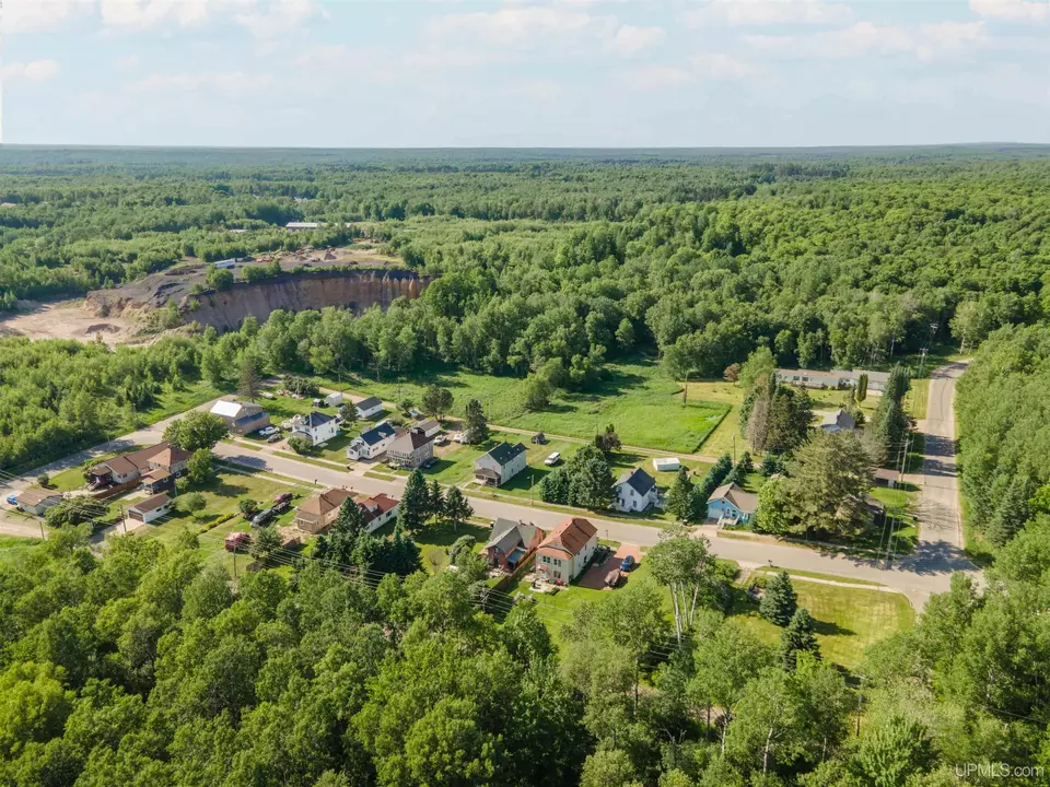 View/Area - 60 Allen, Iron River, MI 49935 photo 2 of 2