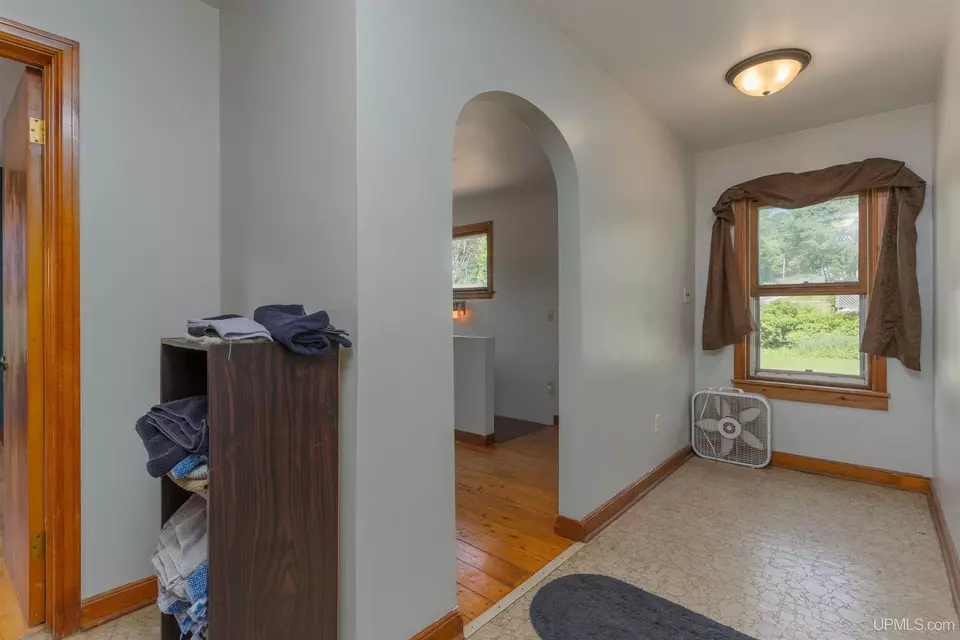 Entry Way - 60 Allen, Iron River, MI 49935 photo 3 of 6