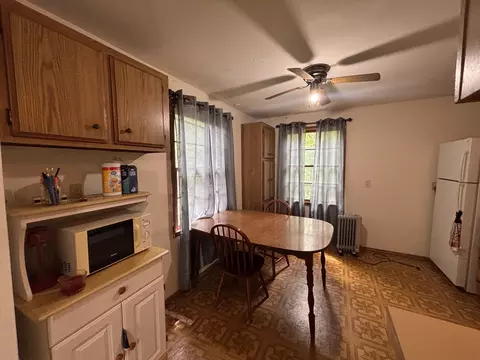 Dining - 456 Myrtle, Gladwin, MI 48624 photo 1 of 1