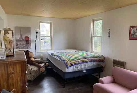 Bedroom - 2539 Norbert, Flint, MI 48504 photo 1 of 6