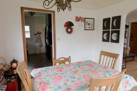 Dining - 2539 Norbert, Flint, MI 48504 photo 2 of 2