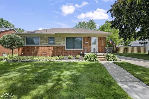 22805 Doremus, Saint Clair Shores, MI 48080