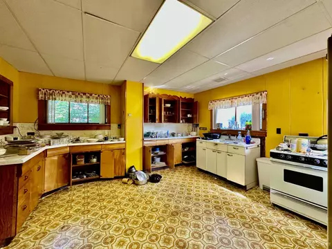 419 N 2nd, Ishpeming, MI 49849 photo 4