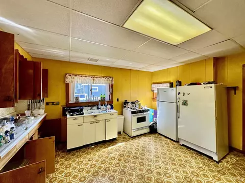 419 N 2nd, Ishpeming, MI 49849 photo 5