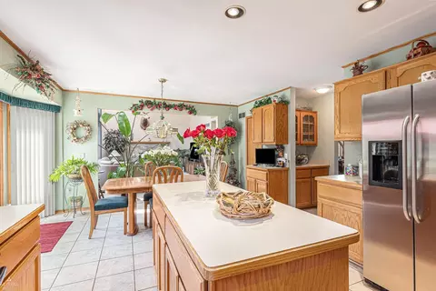 17892 Anna, Macomb, MI 48044 photo 14