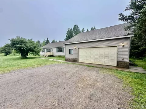 128 Yalmer, Skandia, MI 49885