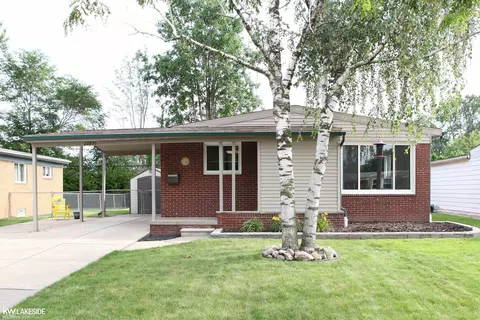22830 Sunnyside, Saint Clair Shores, MI 48080