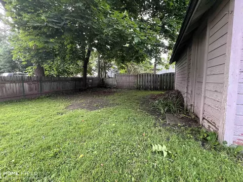 Exterior - 426 E Mason, Owosso, MI 48867 photo 4 of 4