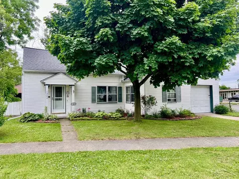 1202 N Fayette, Saginaw, MI 48602