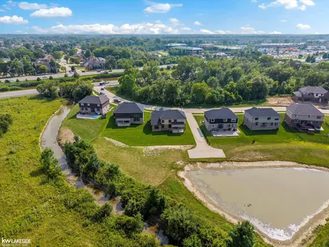 45046 Twin Riv, Macomb, MI 48044 photo 17