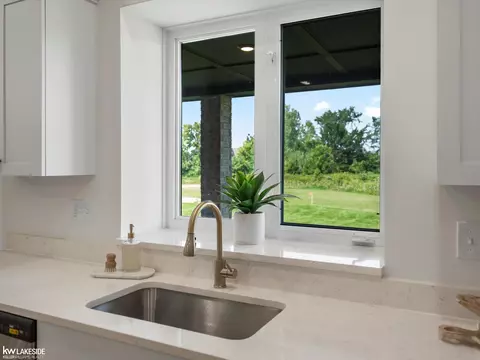 45046 Twin Riv, Macomb, MI 48044 photo 34