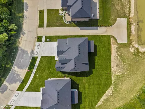 45046 Twin Riv, Macomb, MI 48044 photo 22