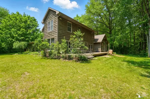 2037 Wells, Dundee, MI 48131 photo 60