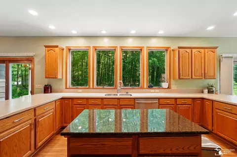 2037 Wells, Dundee, MI 48131 photo 22