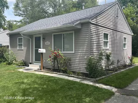 3810 Washington, Midland, MI 48642
