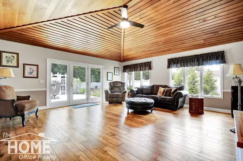 2367 Meadowdown, Owosso, MI 48867 photo 17