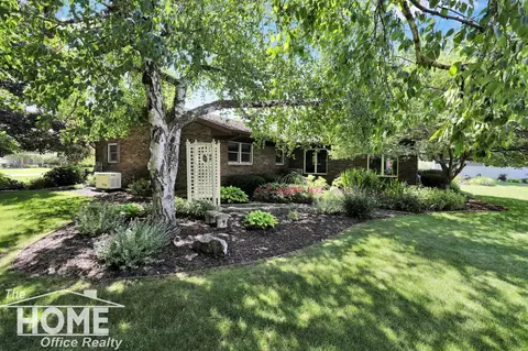 2367 Meadowdown, Owosso, MI 48867 photo 8