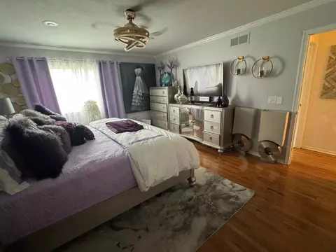 Bedroom - 2008 Beekman, Flint, MI 48532 photo 3 of 3