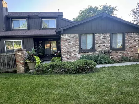 Exterior - 2008 Beekman, Flint, MI 48532 photo 2 of 4