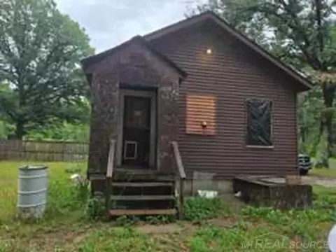 538 E White Lk, Twin Lake, MI 49457