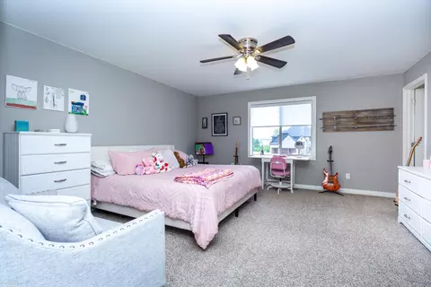 Bedroom - 17070 Chianti, Macomb, MI 48042 photo 8 of 9