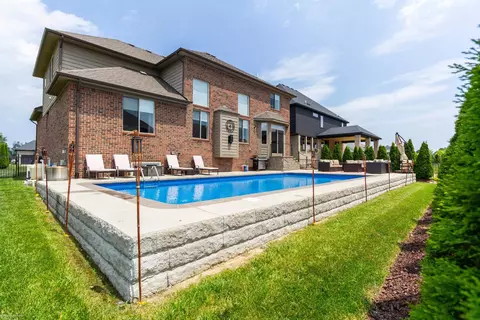 Exterior - 17070 Chianti, Macomb, MI 48042 photo 6 of 22