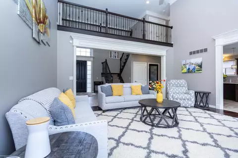 Living - 17070 Chianti, Macomb, MI 48042 photo 2 of 2