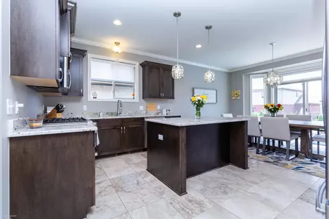Kitchen - 17070 Chianti, Macomb, MI 48042 photo 6 of 6