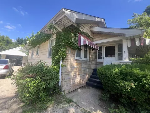 Exterior - 616 Saint Clair, Flint, MI 48504 photo 5 of 9