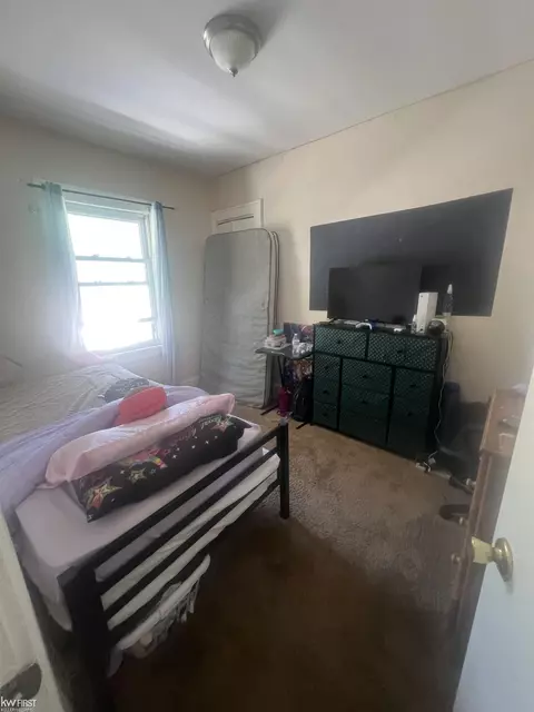 Bedroom - 616 Saint Clair, Flint, MI 48504 photo 2 of 2