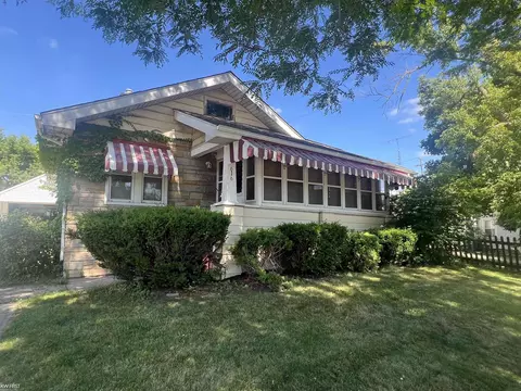 Exterior - 616 Saint Clair, Flint, MI 48504 photo 4 of 9