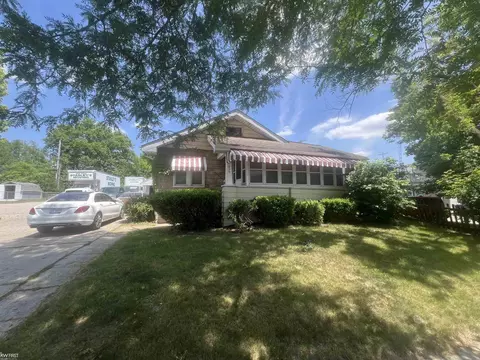 Exterior - 616 Saint Clair, Flint, MI 48504 photo 3 of 9