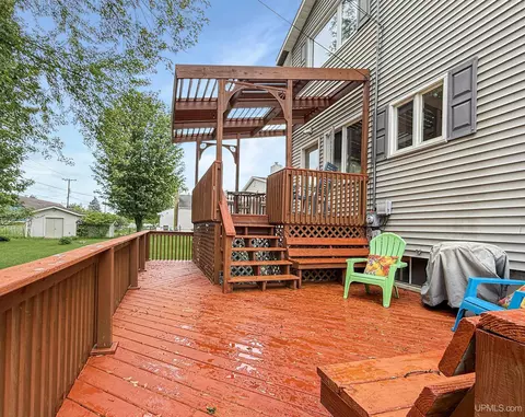 2807 S 5th, Escanaba, MI 49829 photo 28
