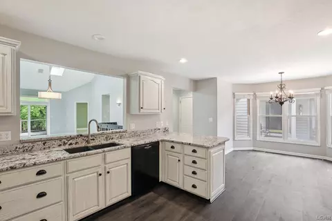 320 Richlyn, Adrian, MI 49221 photo 6